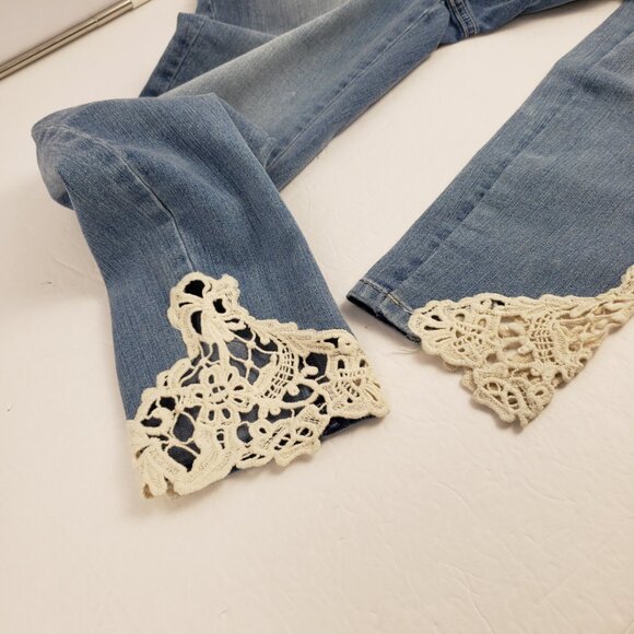 NYDJ 2P Lift Tuck Crochet Hem All Over Stretch Womens Doilie Ankle Jeans Pants - Picture 3 of 16